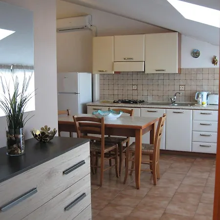 Nino's Apartment *