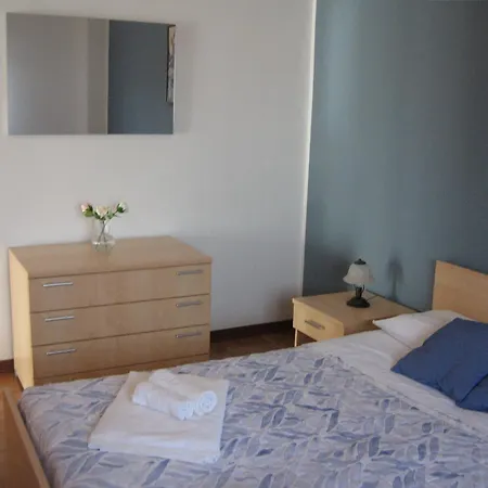 Nino's גיארדיני נאקסוס