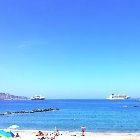 Nino's Giardini-Naxos