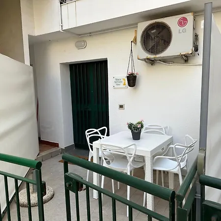 Nino's Giardini-Naxos