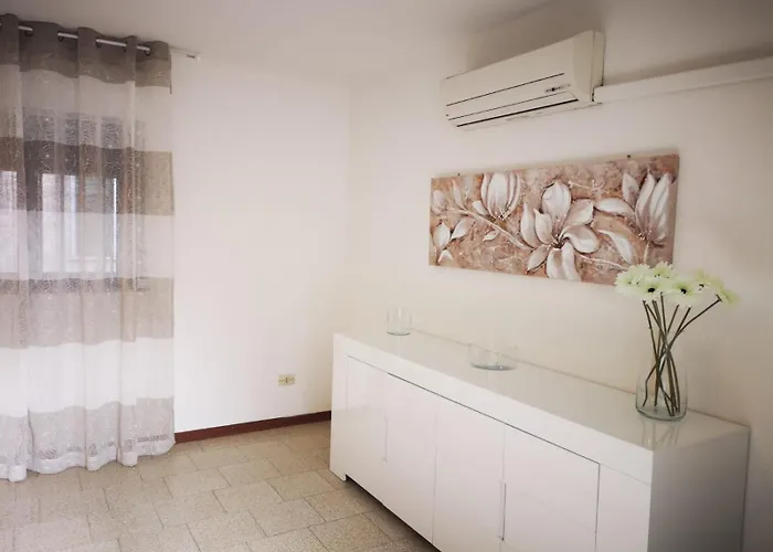 アパート Nino's ジャルディーニ・ナクソス