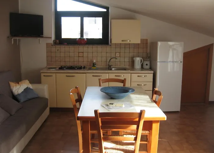 アパート Nino's ジャルディーニ・ナクソス